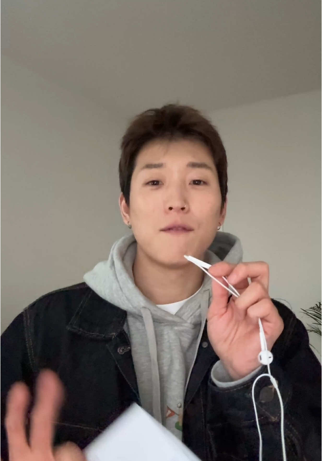 I can't believe that I made a new email for this lol #date #fyp  