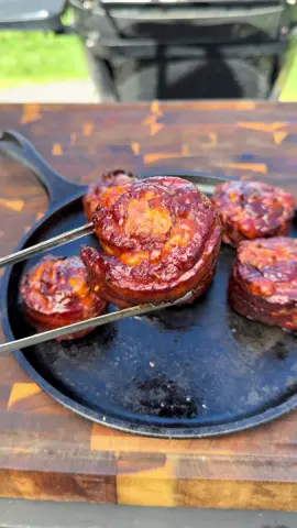 Smoked Bbq  bacon wrapped  hamburger cinnamon rolls on my @Primo Ceramic Grills  The Primo XL Oval design offers larger cooking surface. Check out The Primo XL via link in bio  #Primo #PrimoCeramicGrills #TeamPrimo