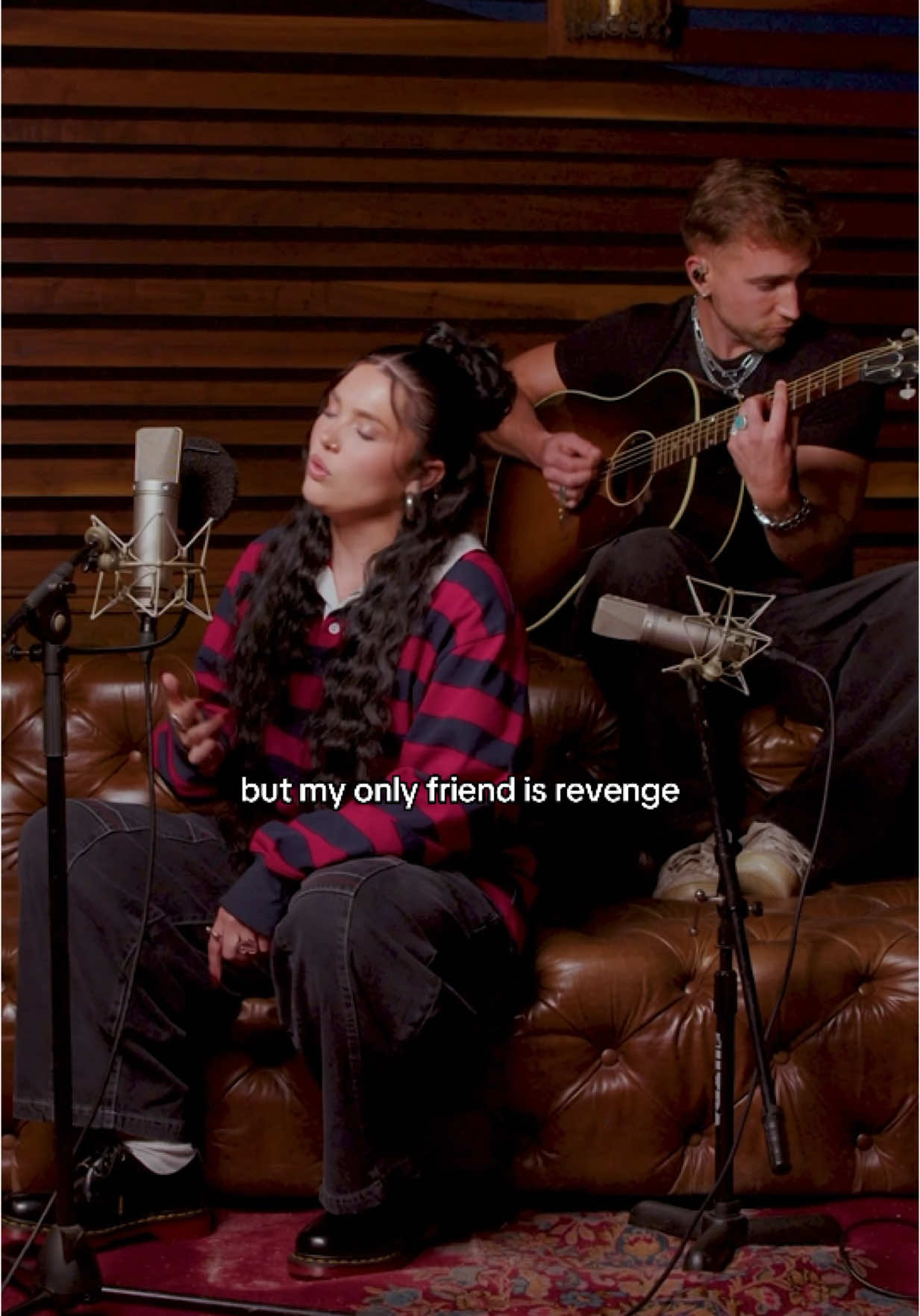 IF KARMA DOESN’T GET YOU (I WILL) ACOUSTIC PERFORMANCE ♥️♥️♥️ full video at the link in my biooo<33 #karma #revenge #acoustic #live #singing #acousticguitar #performance 