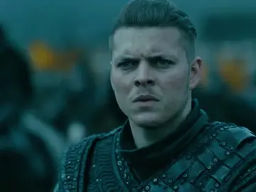Bjorn’s death | Fake blood 🩸 #foryou #bjornironside #vikings #ragnar #ivar  