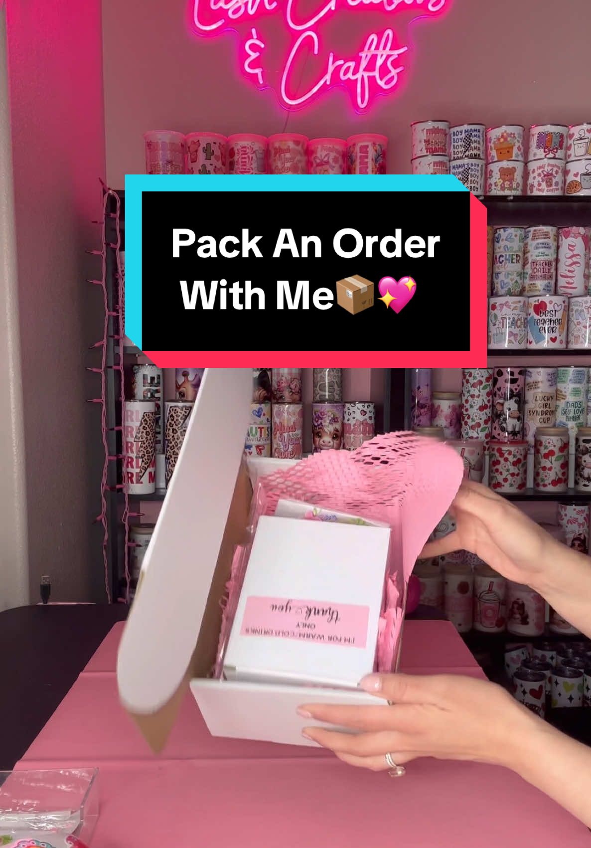 Such a cute design💕✨ #SmallBusiness #latinaownedbusiness #sublimation #mom #mama #mothersday #giftideas #order #packingorders #packanorderwithme #Splice 