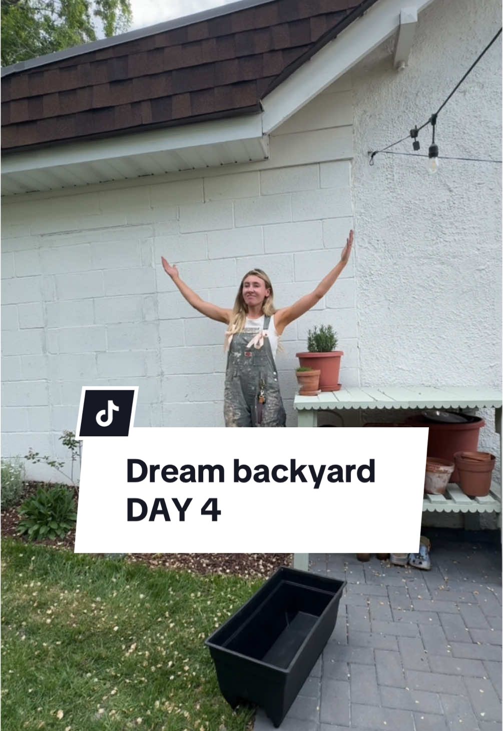 I saved the ugliest for last… DAY 4 of the backyard!!! How’d I do?? #gardening #patioinspo #patioinspiration #backyardvibes #backyard #diyproject #renovationproject 