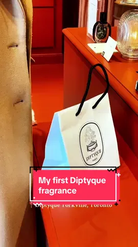 A story about finding my first @diptyque Paris fragrance. I’m so grateful to Erica for this wonderful experience. What’s your favorite #diptyque fragrance? #FragranceTok, #PerfumeTok, #Diptyque, #EauDuelle, #VanillaPerfume, #PerfumeHaul, #LuxuryFragrance, #FragranceLover, #SmellGoodFeelGood, #MyPerfumeStory #orpheon #eaurihla #benjoinboheme #diptyqueparis #yorkville #shoppinghaul 