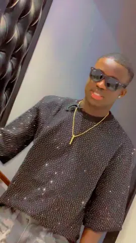 Baby boul dem 😂#issainternational #animateursenegal #pourtoi #foryoupage 