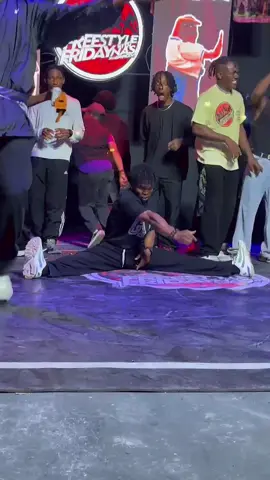 One of my battle rounds at @freestylefridaywithNM #trending #funkstyle #fyp #viral #tiktok #dance #effiong408 #popping #dancenigeria 