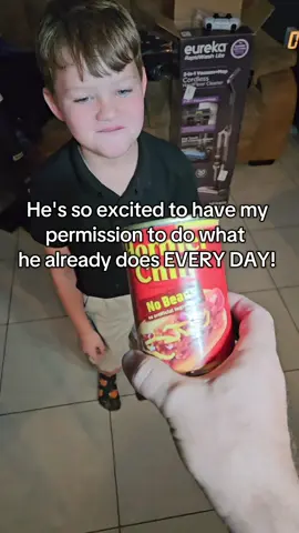I told him if he can clean up a can of chili he can help keep the floors actually CLEAN! #eureka#viralvacuum#eurekavacuum#giftsforher#giftsforhim#mothersday @EurekaUS