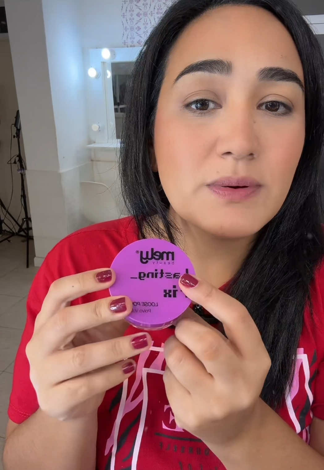 Probando polvo translúcido de Mely súper económico! Aprobado #creatorsearchinsights #polvotraslúcido #makeup #maquillaje #kitmaquillaje 