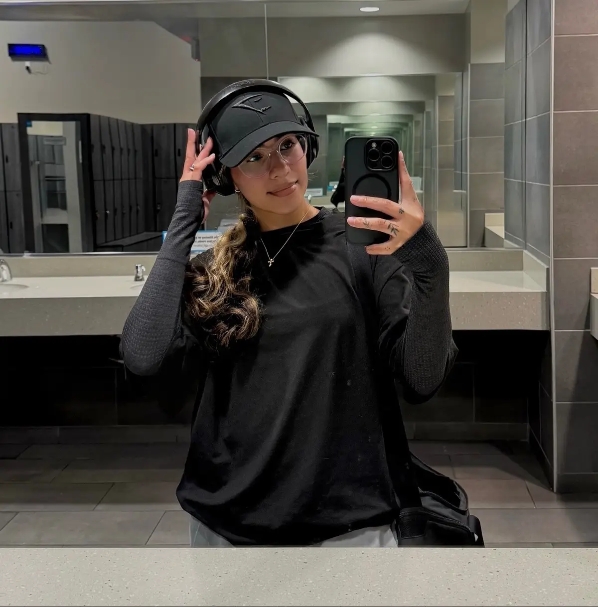 Making modesty cute ☺️ #gymshark #gymsharkwomen #Fitness #GymTok #gymgirls #gymrat #faithoverfear #godisgood 