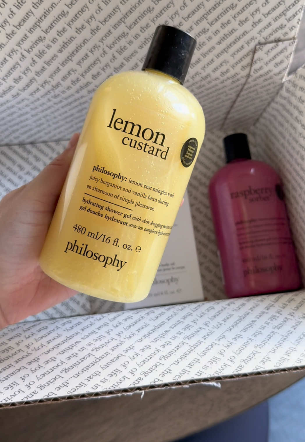 My @philosophy order is finally here! They all smell soooo good😩 #philosophy #unboxing #philosophycohort #philosophypartner #philosophycreators 
