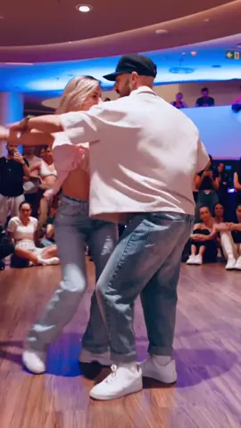 ✨Gero y Migle✨ #bachatasalsaymas #bachata #bachatasensual #bachateros #bachatadancing #bachateras #bachatadance #bachateame #dance #baile #dancing #dancer #dancers