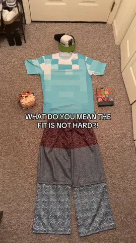 T-shirt and sweats will be available end of the month #streetwear #fyp #streetwearbrand #Minecraft #fashiontiktok #gamers 