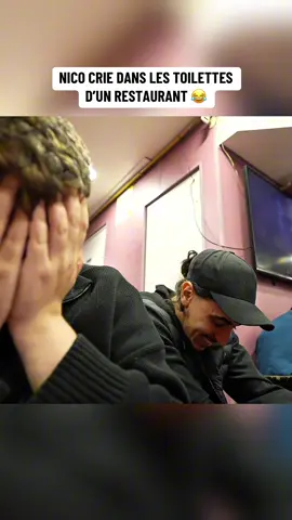 Il simule une chi*sse 💩😂 #byilhan #nico #nicola #byilhanntwitch #kameto 