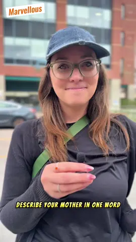 “She smiled and said, ‘The best advice my mom ever gave me? Call her every day.’ It hit different. Not just because it’s simple, but because in a world moving so fast, it’s easy to forget the people who slow down just to love us. Call your mom today—she’s waiting to hear your voice.” #MomAdvice #CallYourMom #RealMoments #MotherDaughterLove #DailyReminder #TouchingWords #FamilyFirst #HumanConnection #MarvellousMomentz #StreetTalks