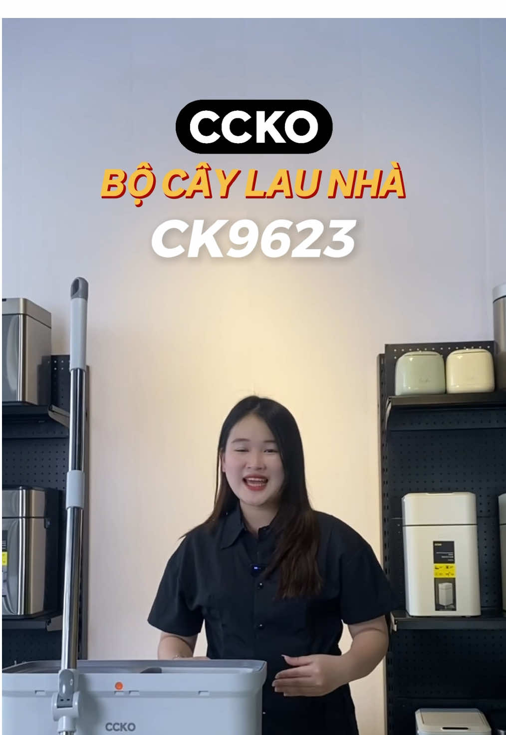 Để lau nhà không còn là cuộc chiến 👉 Chọn ngay bộ lau nhà tự vắt 360 độ CCKO CK9623 #ccko #launhathongminh #launhatuvat #launha360 #bocaylaunha #dondepnhacua  #nghiennha #xuhuong #viral #fyp 