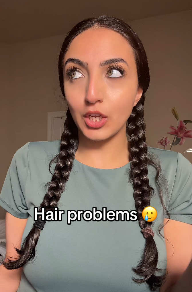 When I catch that strand that never wants to get in the braid it’s OVER #braid #braids #hair #hairproblems 