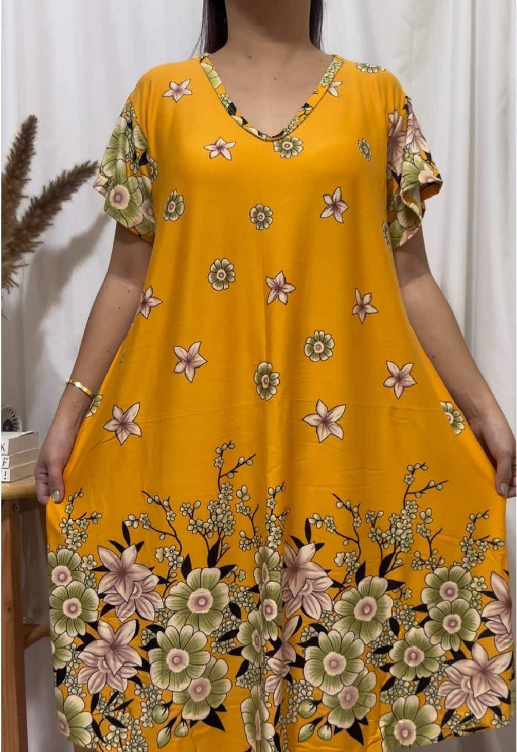 Vneck Plus Size Dress with pocket. Cotton spandex fabric, fit upto 3XL. 