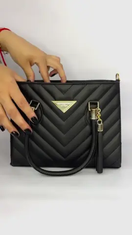 *🤩✨Kit 2 Bolsas preta Média Vegas Shopbag* Colo o link no Google e adquira já 👇🏻 https://s.shopee.com.br/1g5uSYsJ1N