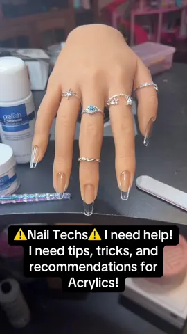 I just wanna be good and confident doing acrylics 😩 I need to learn so bad! #nailtech #nail #nailart #fyp 