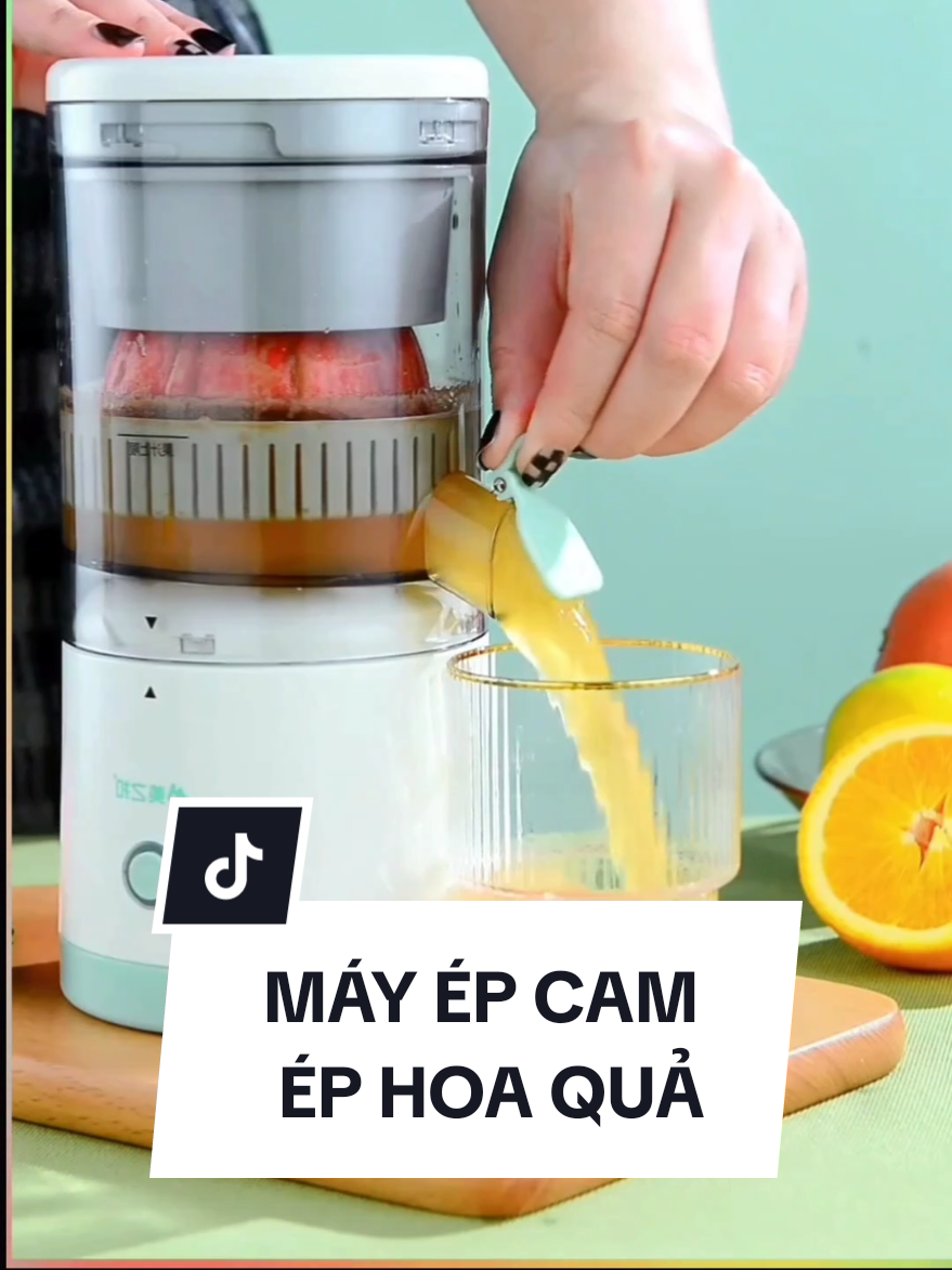 máy ép nước cam không dây, ép nước hoa quả mềm, nhanh chóng và tiện lợi #mayvatcam #mayvatcamtudong #mayephoaqua #xuhuong 
