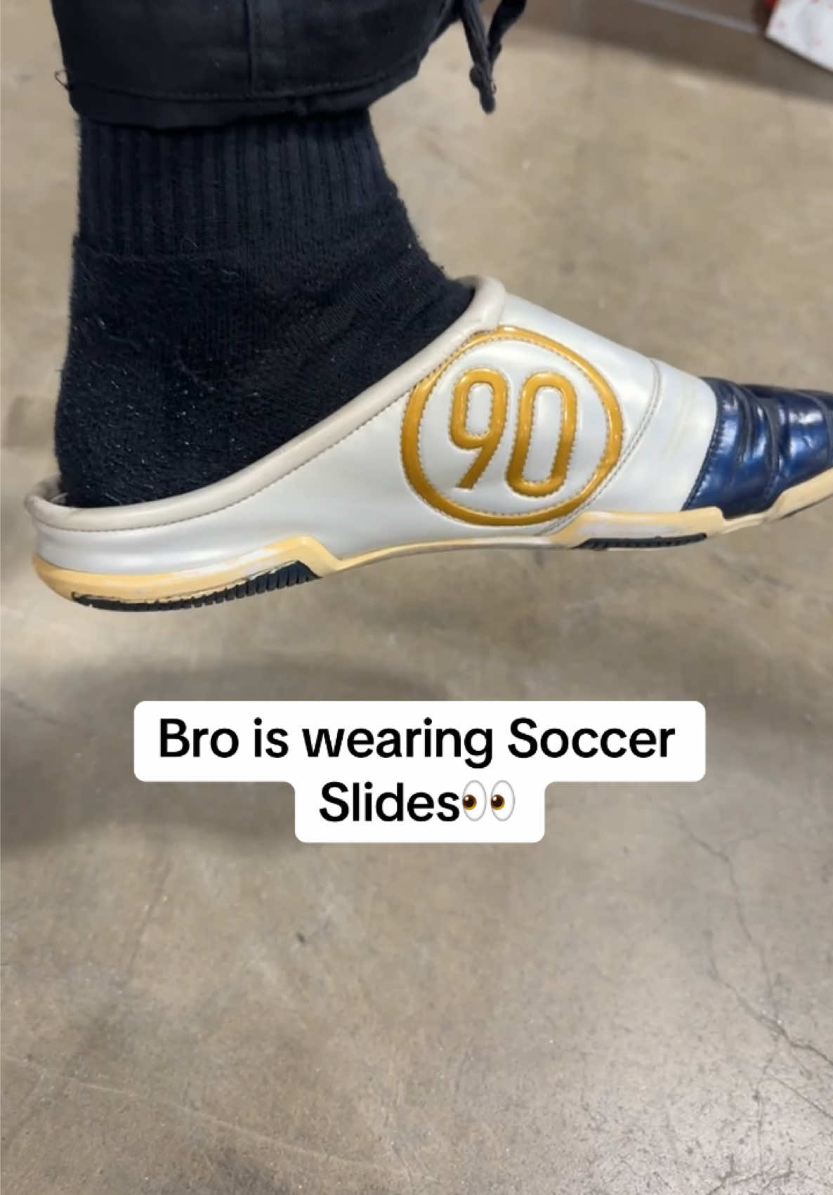 I’ve never seen these before🤔 #sneakers #sneakerhead #fy #foryou #Soccer 