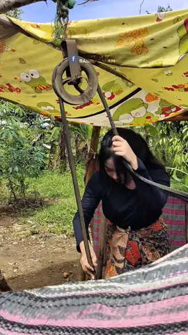 Neng nining ngambil air di sumur#gadisdesa #jandadesa #fyp 