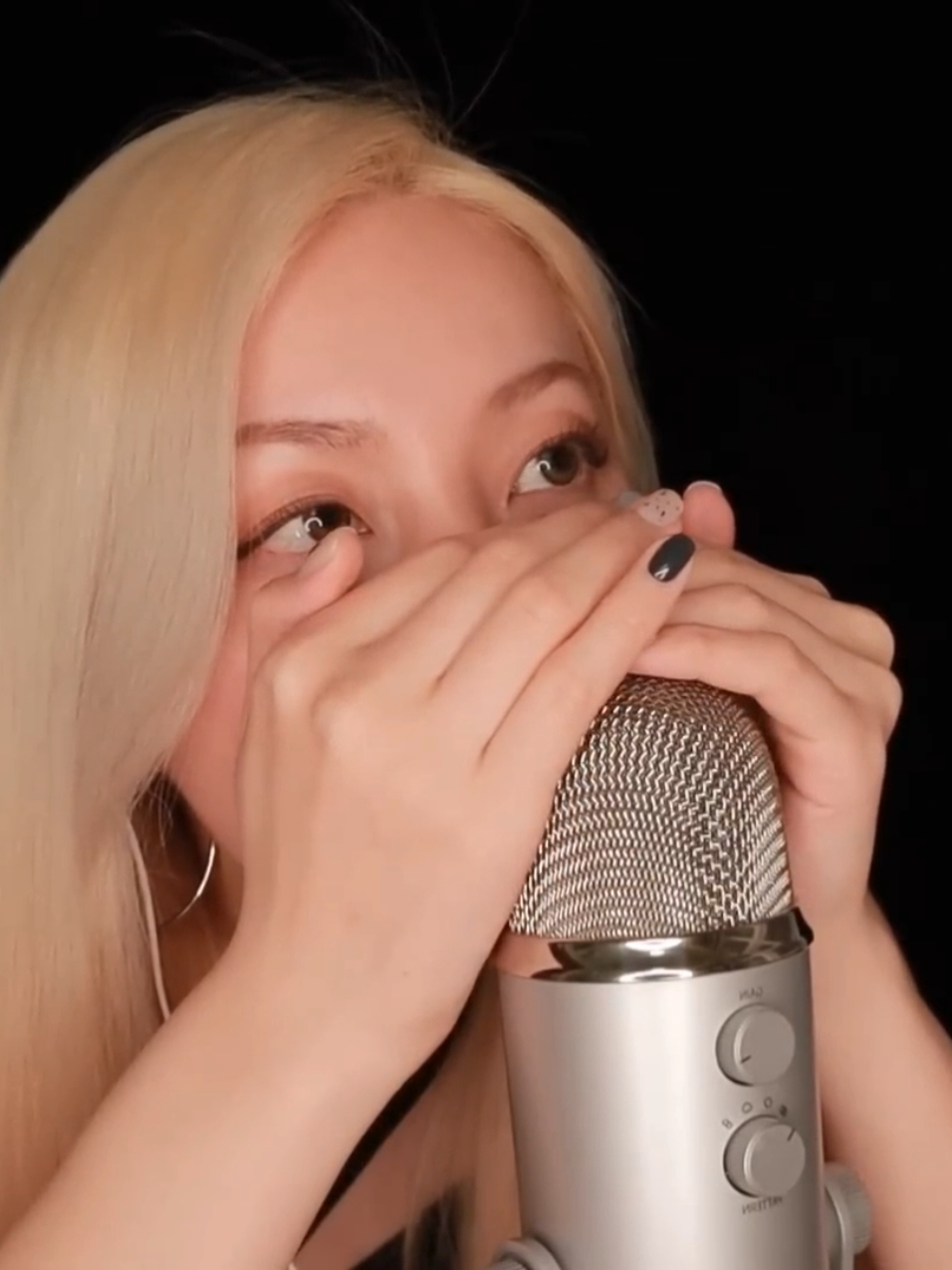ASMR MOUTH SOUNDS 👅  #asmr #asmrmouthsounds #mouthsounds 