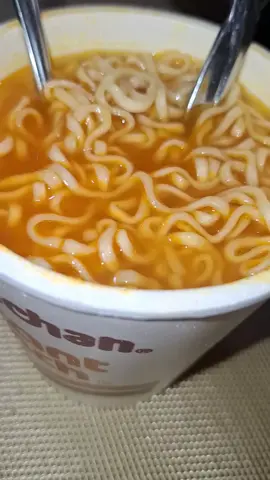 #maruchan #comidarapida #comidarapidayfacil #ricorico #comidachatarra #🫨#🤤 #🥴 #😝😝 