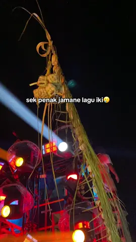 Iyo ta gak bolo..? #fyp #karnavalsoundsystem #soundsystemjawatimur #horegjawatimur #nyiksobatin #karnaval2025 
