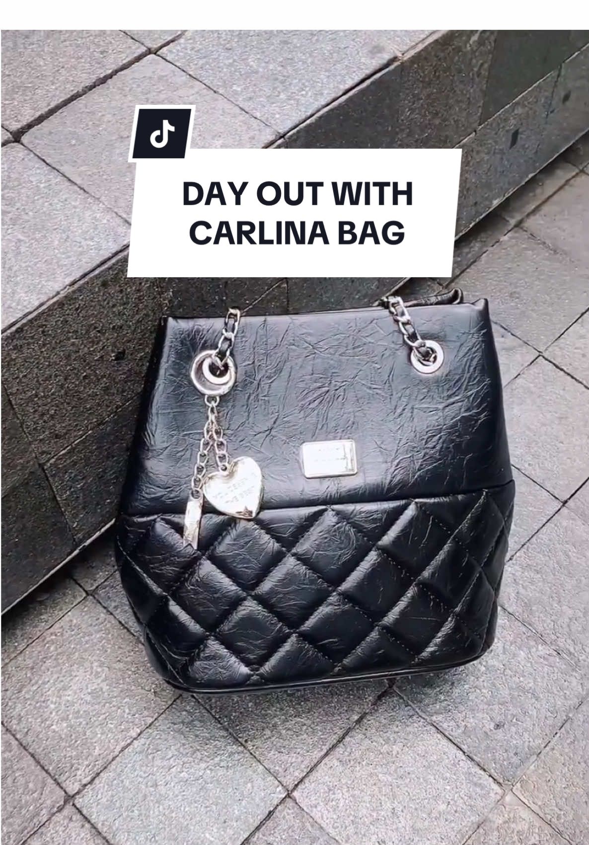 Day out makin lengkap bareng Carlina Bag! Modelnya elegan, warnanya gemesin, dan pastinya cocok nemenin gaya cantik kamu ke mana pun 🤍✨ #JimsHoney #FYP #taswanita 