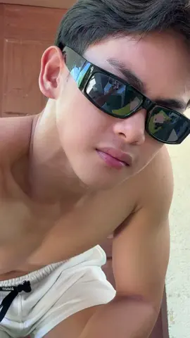 Medjo halata ba? HAHAHAHAHAHA