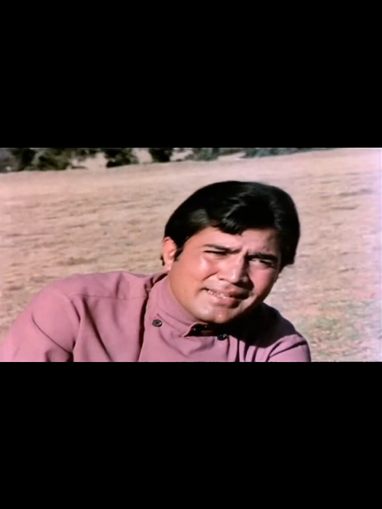 Song★Chal Chal Chal Mere Saathi Singer ★Kishore Kumar  Music Director ★Laxmikant-Pyarelal Movie ★ Haathi Mere Saathi (1971) Starring ★Rajesh Khanna,Tanuja  #kishorekumar #laxmikantpyarelal #kishorekumarhitsongs #hindisongs #bollywood #indianmusic #bollymusic #rajeshkhanna #fyp #foryou 