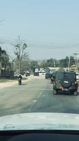 The cars we drive say a lot about us.  #convoy #hilux #wrangler #jeepwrangler #lc300 #humvee 