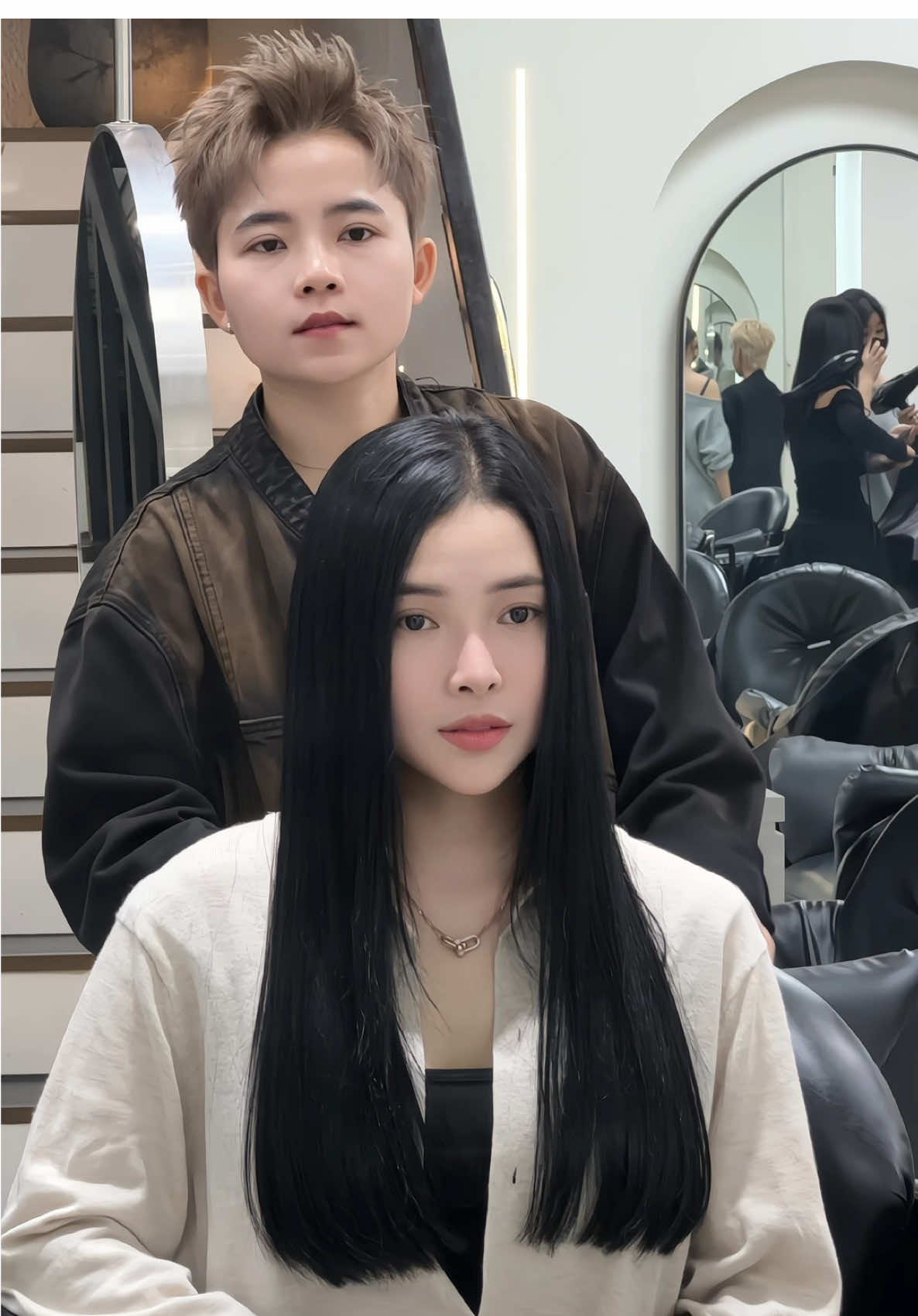 Khi Hà nhuộm than chì & bọc keratin cho nóc nhà của Hà sẽ như thế nào 🤣😝🥰#xuhuong #biha #bihahairstudio #tiktok #foryou #keratin 