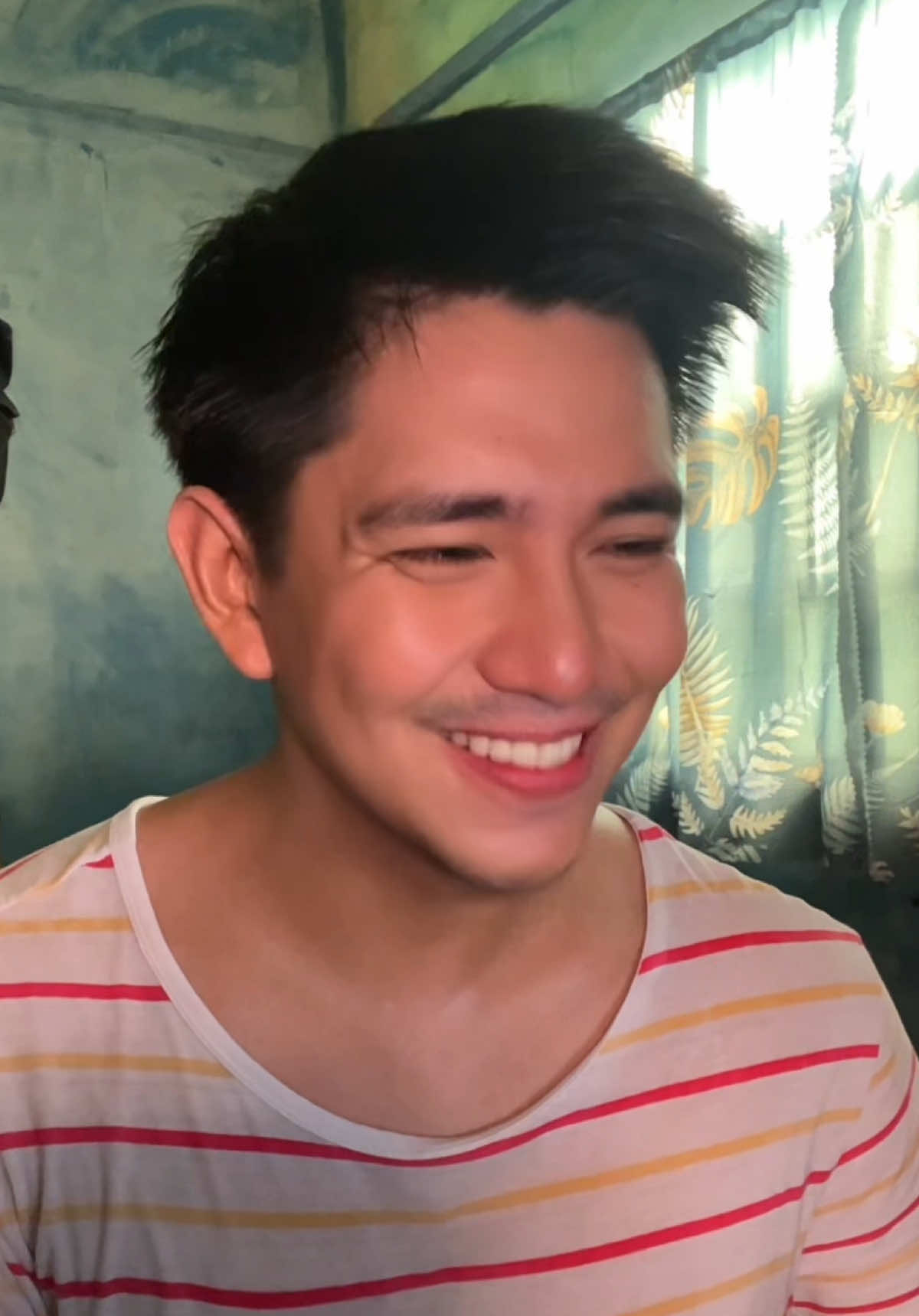 Sabi ko boses lang gigisingin ko pero bakit pati puso ginigising ko din 😅🫶🎶 Short version ng pinost ko kanina hahaha #foryou #fyp 