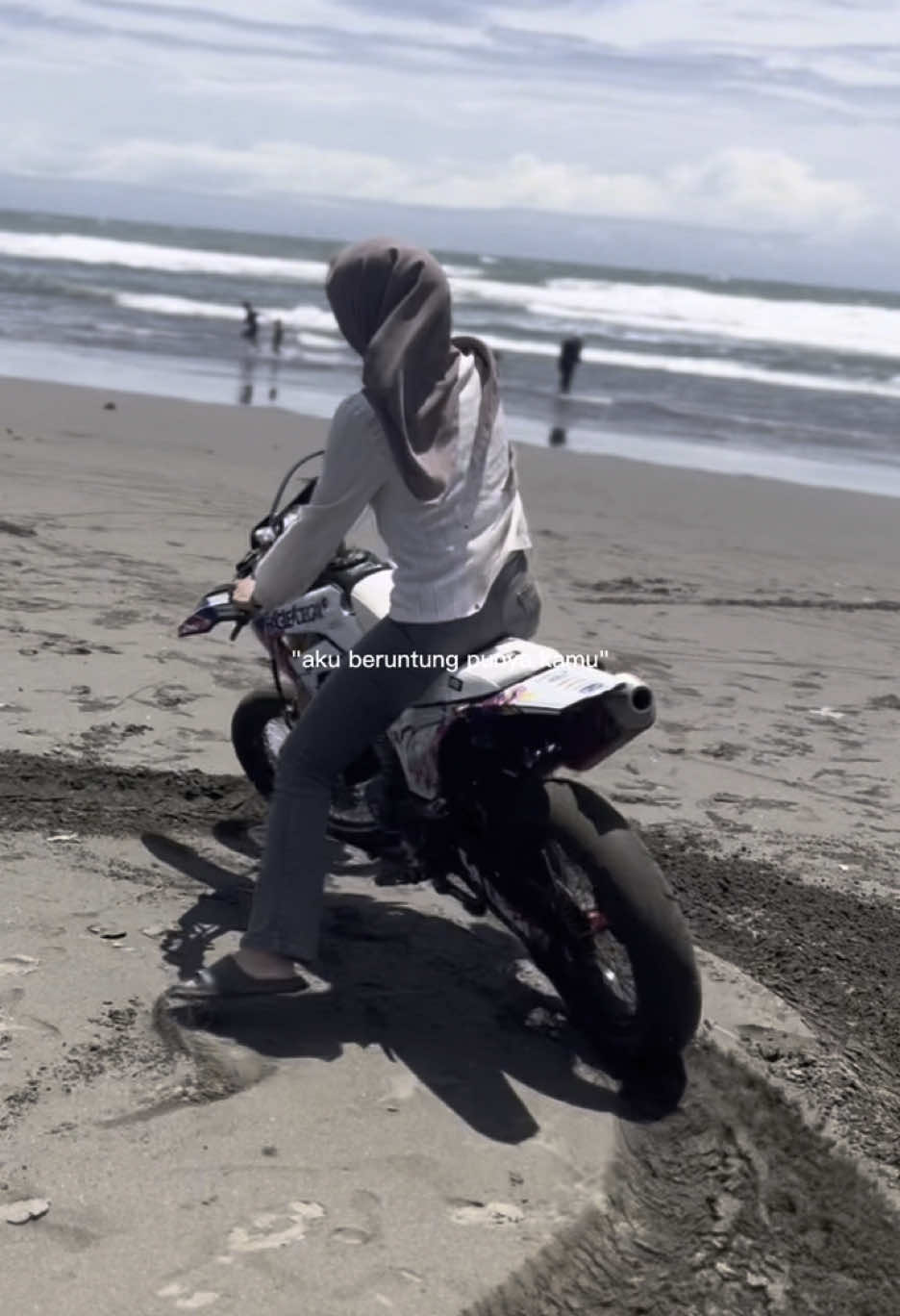 🫠 #fyp #supermoto #capcut 