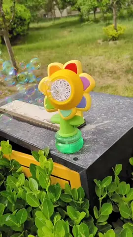 Đồ chơi hoa hướng dương bắn bong bóng. #hoahuongduong #hoahuongduongbanbongbong #dochoibanbongbong #hoabanbongbong 
