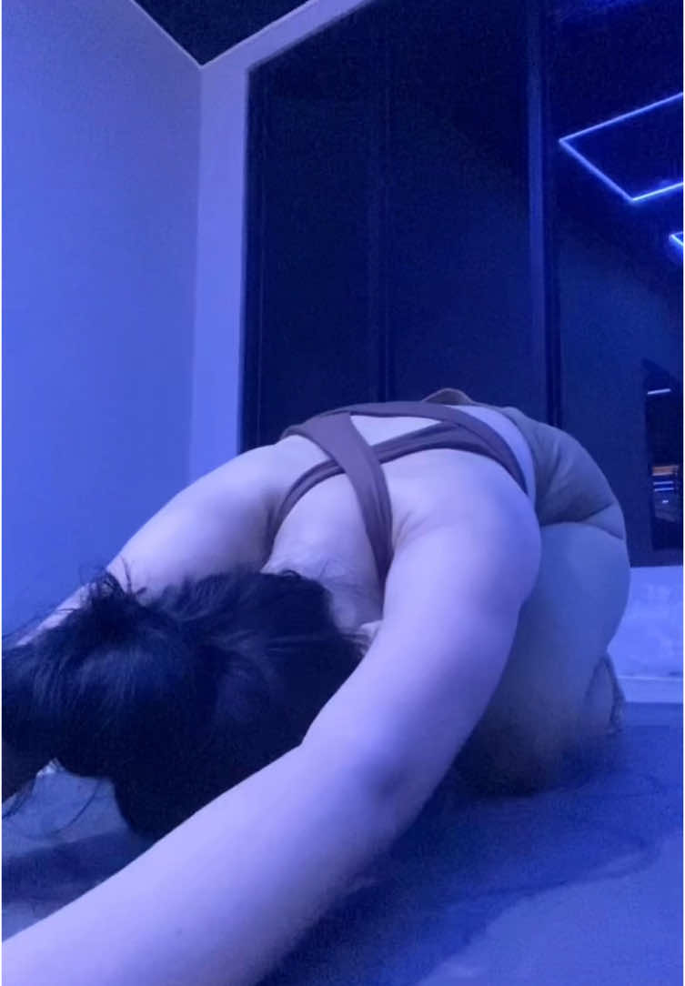 🧘‍♀️ #yoga #yogafloww 