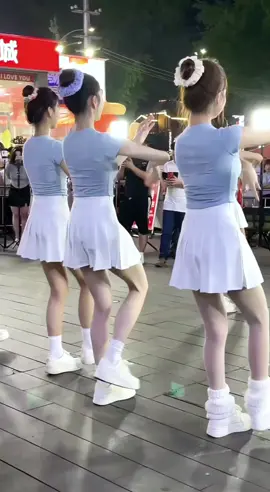 #gaixinh #gaixinhtrungquoc #model #dance #ngamgaixinh #douyin #douyin_tiktok_china #nguoimau #girls #xuhuong