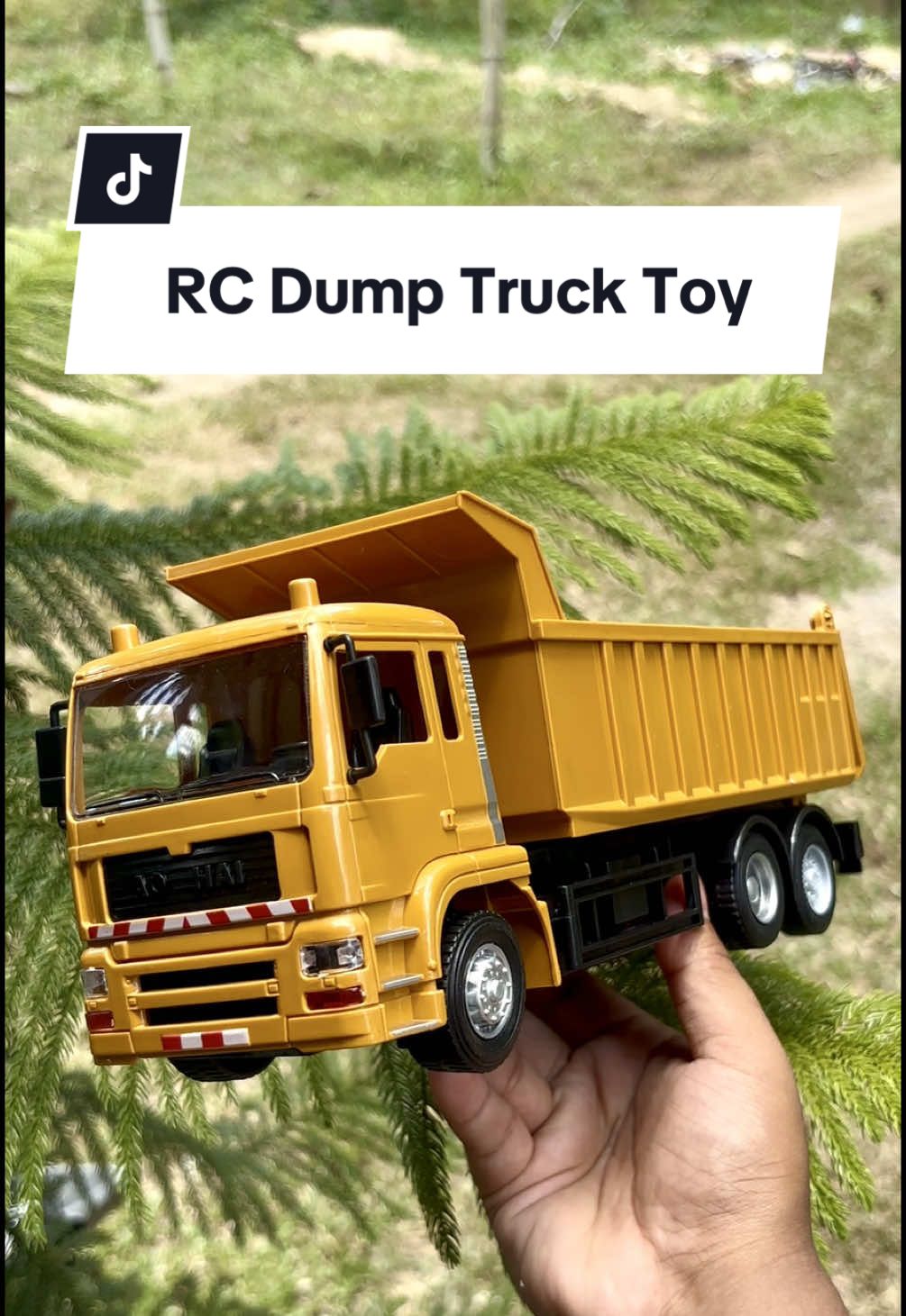 Toy RC Remote Control Dump Truck #rccar #rccars #rctoys #toys #toy #rcdumptruck 
