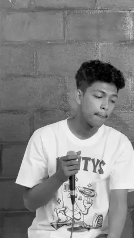 hehh!!! enak tenan versimu @hasantoysss #aftershineofficial  #single #manusiasialan #videoviral #fyp #music #cover #bravesboy 