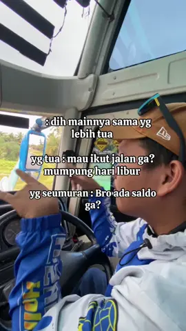 🤪 #storybus #fyp #busmania #zafiraazzahraholiday #azzahraholiday #vidiobus #teemangank @Alfin zafira 🩵🩵🩵 @official_fanbase_zafira_reborn @TEEMAN-GANK 