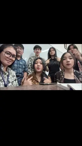 @nia @cannddiie3e @🐾 @CL4O_OKK @21. @esa 