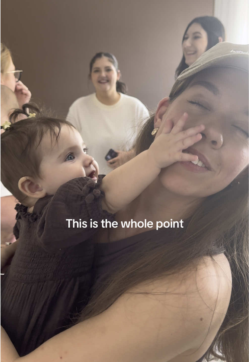 As a Baby Carrier brand we’d be nothing with out our supportive community of Mum’s and bubs, you guys are the whole point. Here’s some bts of the Mothers Day event, we celebrated with some amazing mothers from our community 💖💖