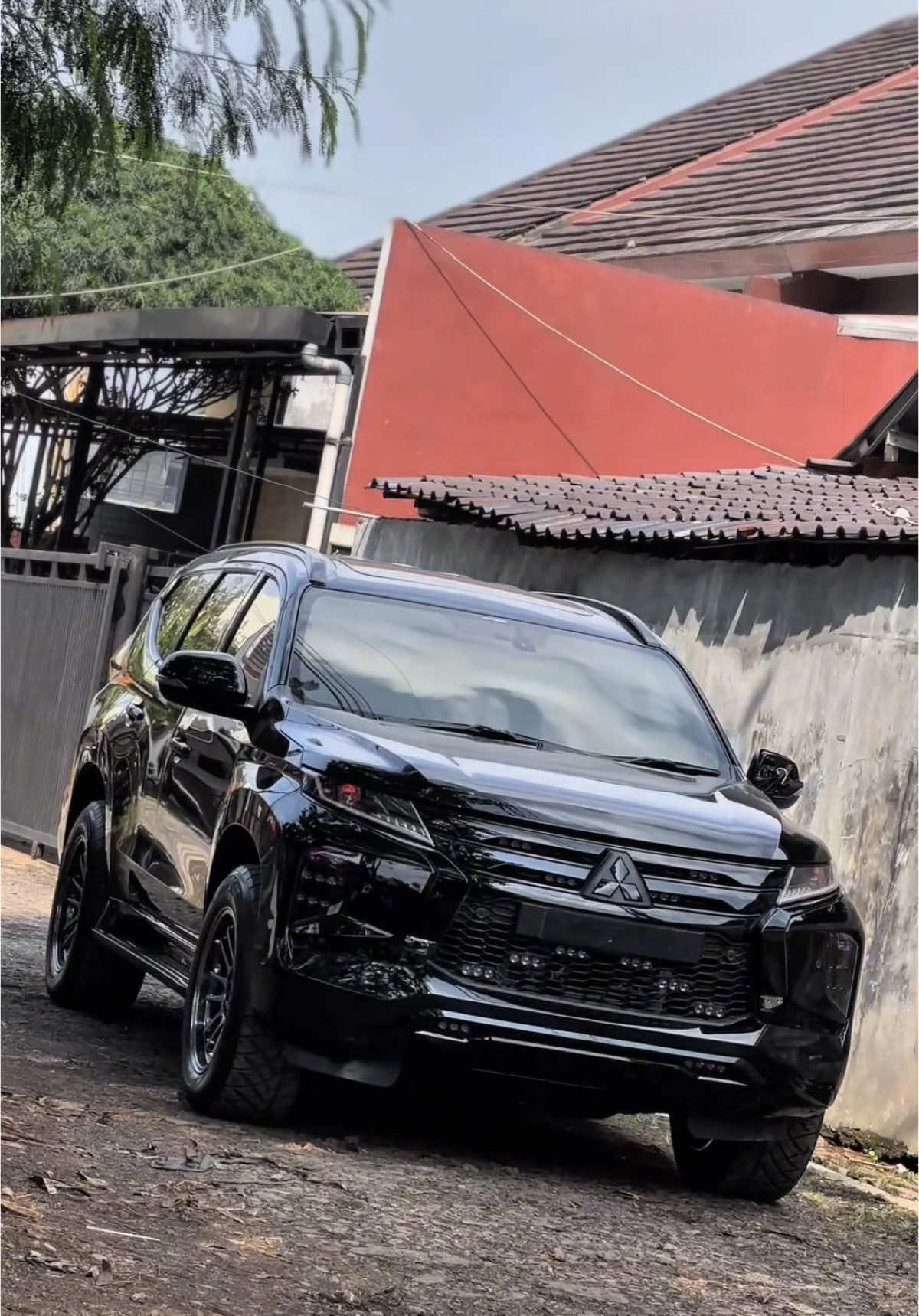 Kalo mantanya bawa mawar kita harus bawa pajero dakar🥷🏿 #fypage #fypdong #pajerosportindonesia #pajero_mitsubishi #cumidarat #pajeromodifikasi #pajerosportdakar4x4 #pajerosport 