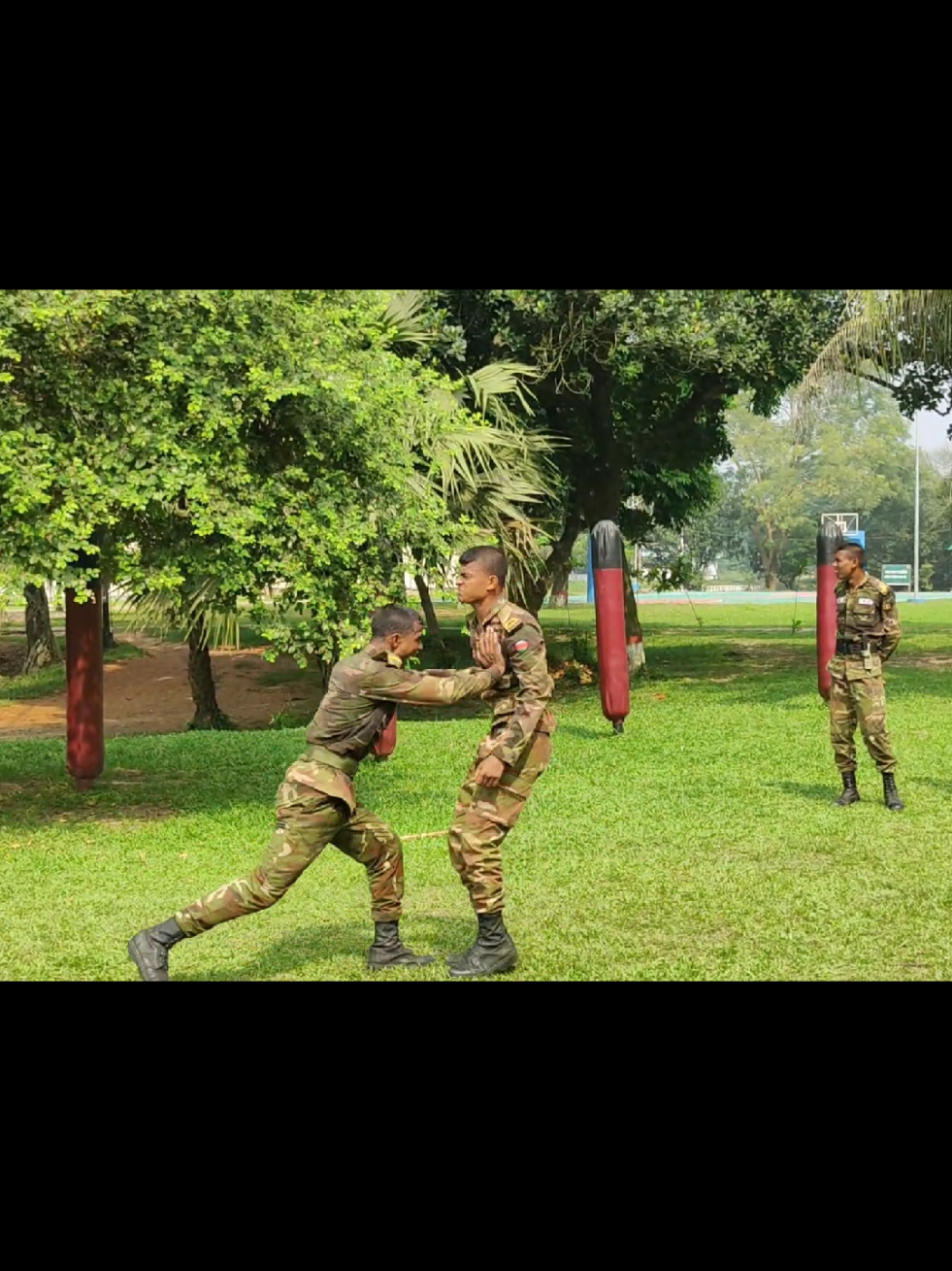 বাংলাদেশ সেনাবাহিনী ⚔️⚔️⚔️#bdtiktokofficial🇧🇩 #bdtiktokofficial #army #vairal #vairalvideo #foryou #foryoupage 