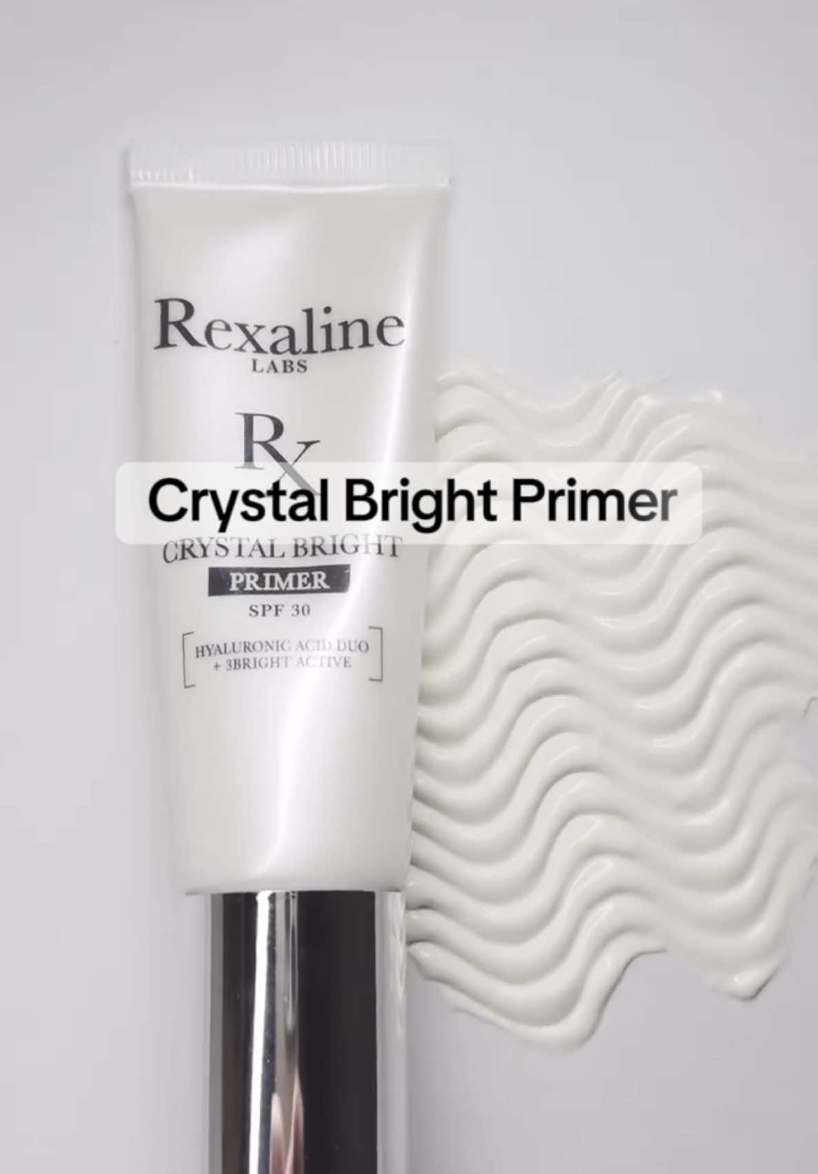 FR] ☀️ Prête pour l’été ? SPF, glow et base unifiante — tout-en-un. ✨ Découvre Crystal Bright Primer SPF30 : → Hydratation intense (merci l’Acide Hyaluronique RX2) → Teint lissé, zéro effet matière → Protection UV, sans compromis sur la lumière Le combo skincare + makeup que ta peau attendait. EN] ☀️ Ready for summer? SPF, glow, and a perfect base — all in one. ✨ Meet Crystal Bright Primer SPF30: → Intense hydration (thanks to RX2 Hyaluronic Acid) → Smooth, natural-looking finish → UV protection without losing your glow The skincare + makeup combo your skin’s been waiting for. #Rexaline #CrystalBrightPrimer #SummerSkincare