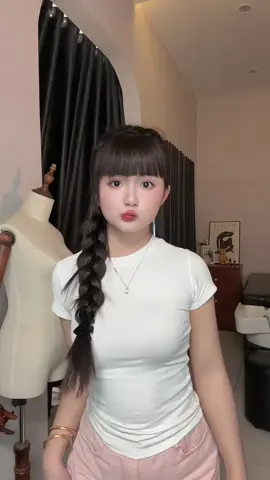 Xem đỡ đi. Mai quay lại oke hơn 