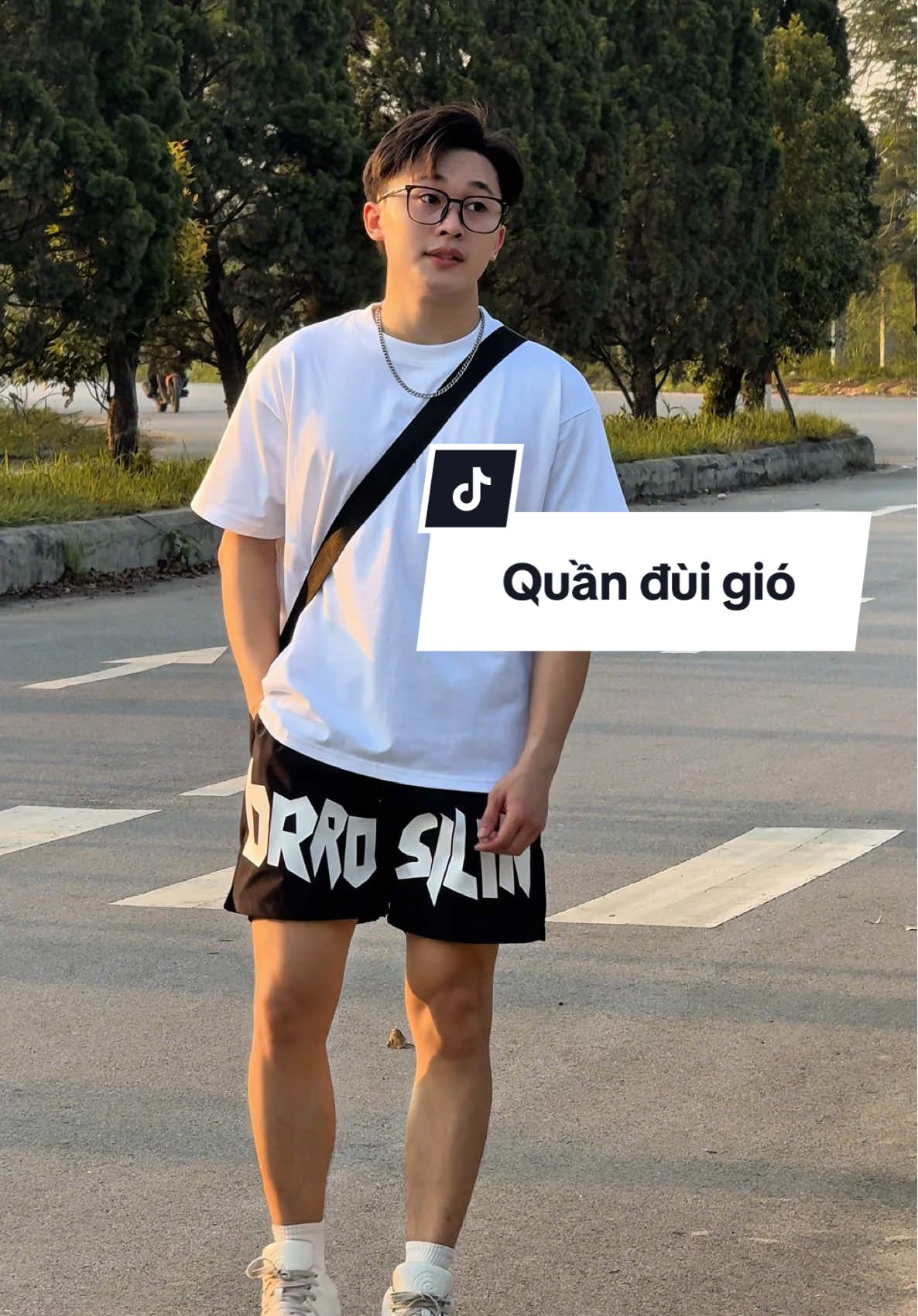 Quần tuii ghim rùi đó mấy baa#xuhuong #quandui 