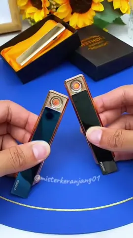 Korek api elektrik dengan daya baterai yang dapat di charger.  #korekapi #korekapielektrik #korekapiunik #korekapielektrikusb #korekapielektrikcharger 