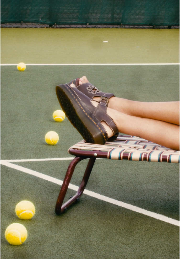 When they want you to play, but you’re just there to show off your Dunnet Flower sandals. #DrMartens